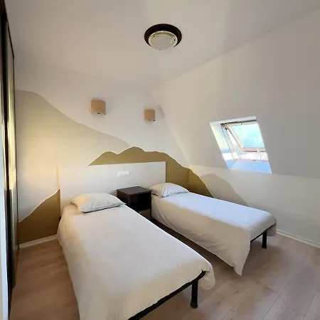 Le Perchoir D'idron Apartment